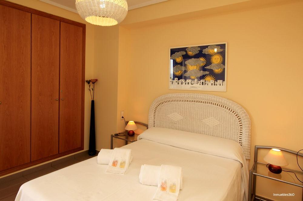 Accommodation Beach Apartments Valencia Exteriör bild